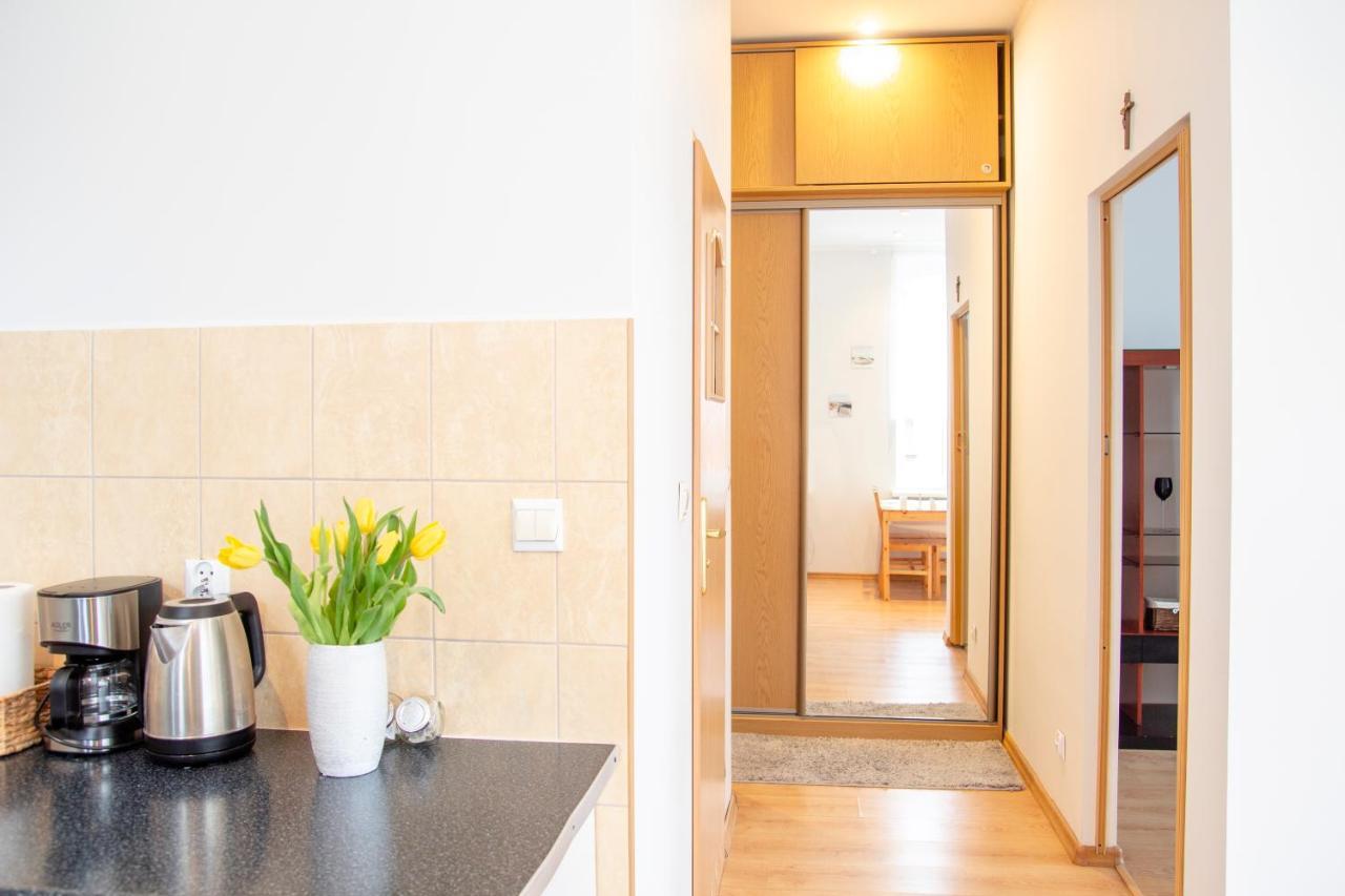 Al-Dom Apartamenty Apartament Oliwia Kołobrzeg Exteriör bild