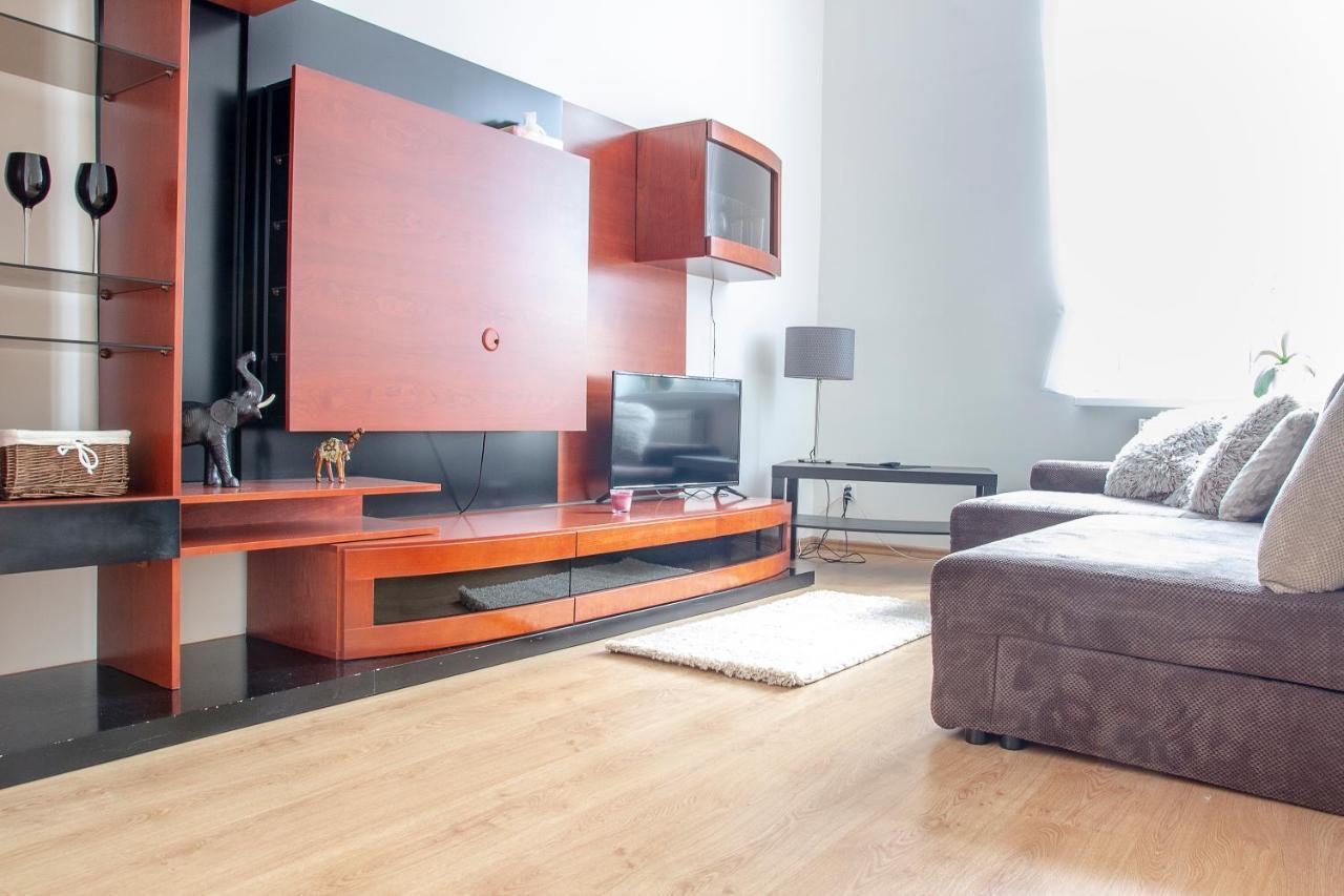 Al-Dom Apartamenty Apartament Oliwia Kołobrzeg Exteriör bild